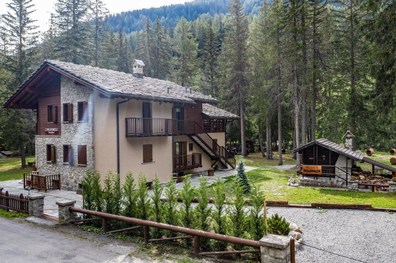 Wildhomes Wild Wolf Lodge Courmayeur Kültér fotó