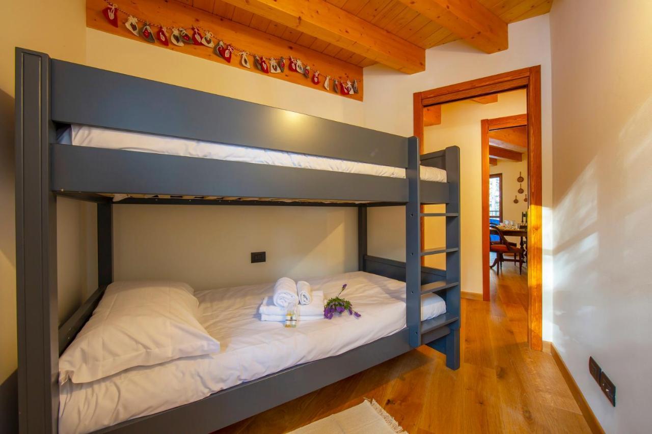 Wildhomes Wild Wolf Lodge Courmayeur Kültér fotó