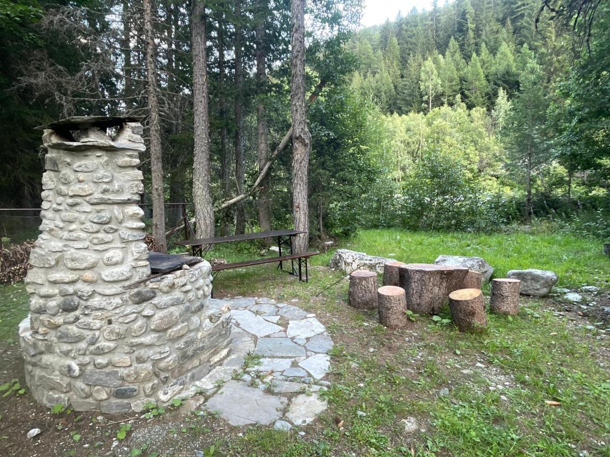 Wildhomes Wild Wolf Lodge Courmayeur Kültér fotó