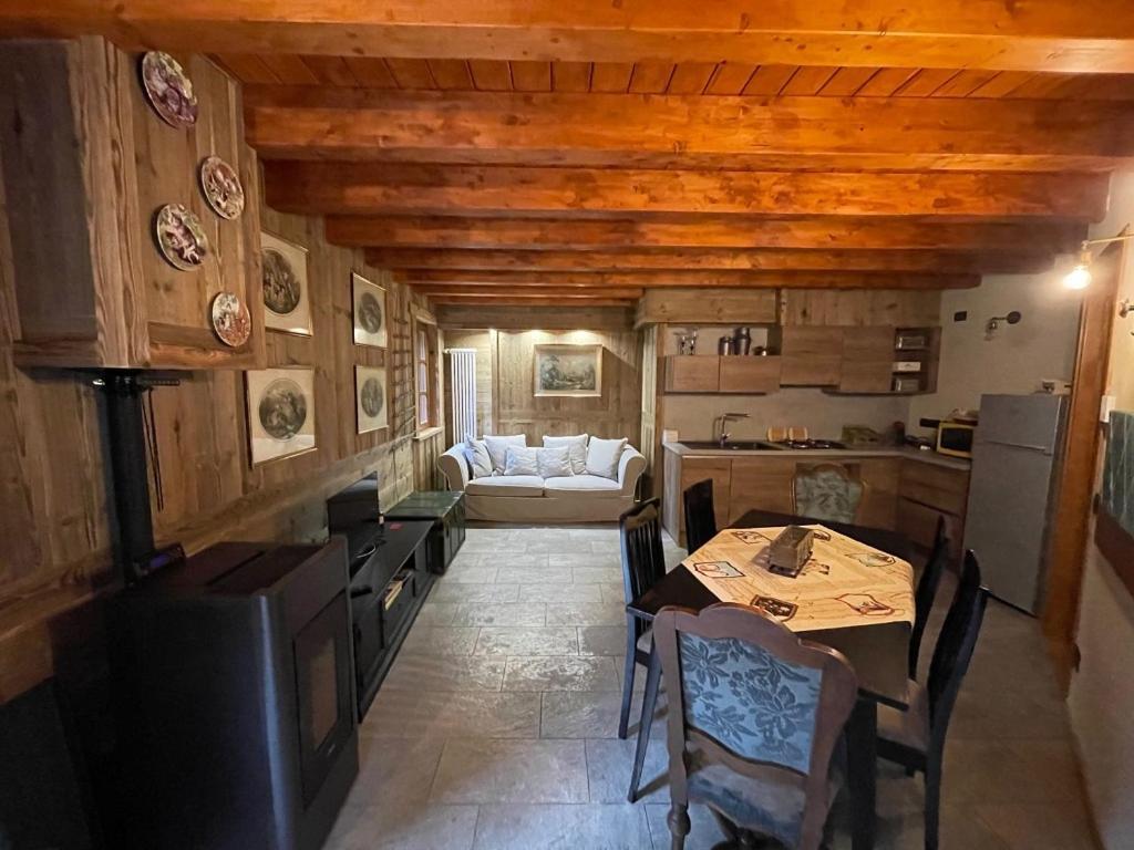Wildhomes Wild Wolf Lodge Courmayeur Kültér fotó