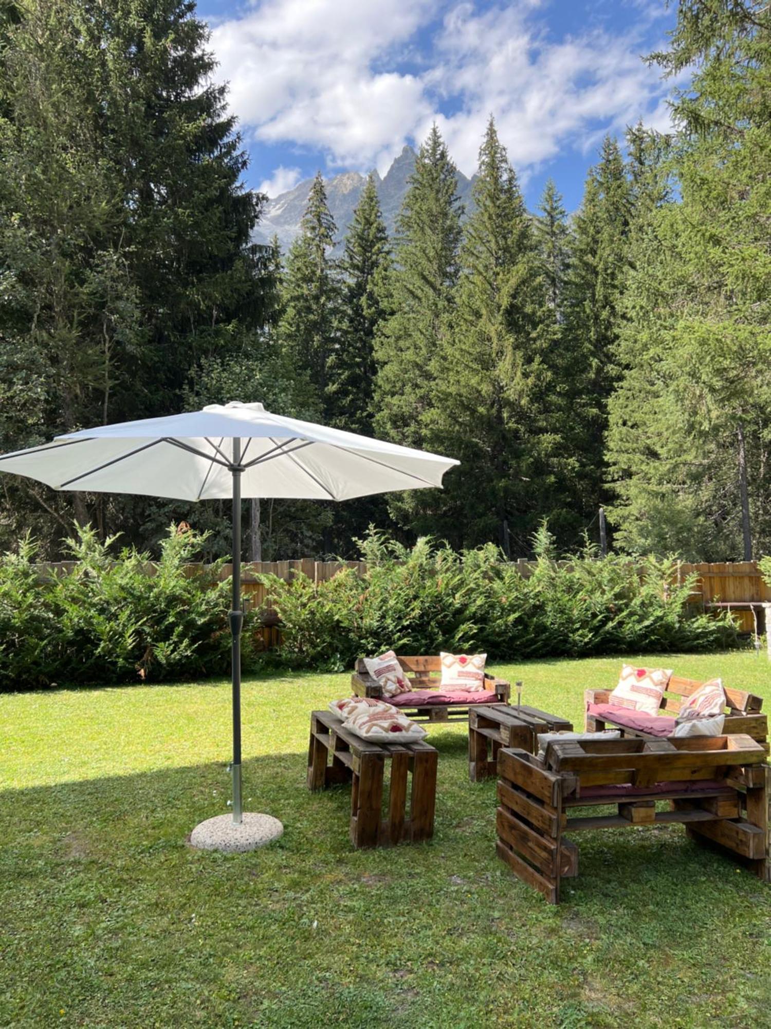 Wildhomes Wild Wolf Lodge Courmayeur Kültér fotó